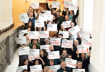 Gruppenfoto mit Heidelberger Kulturakteur*innen c Konrad Gös